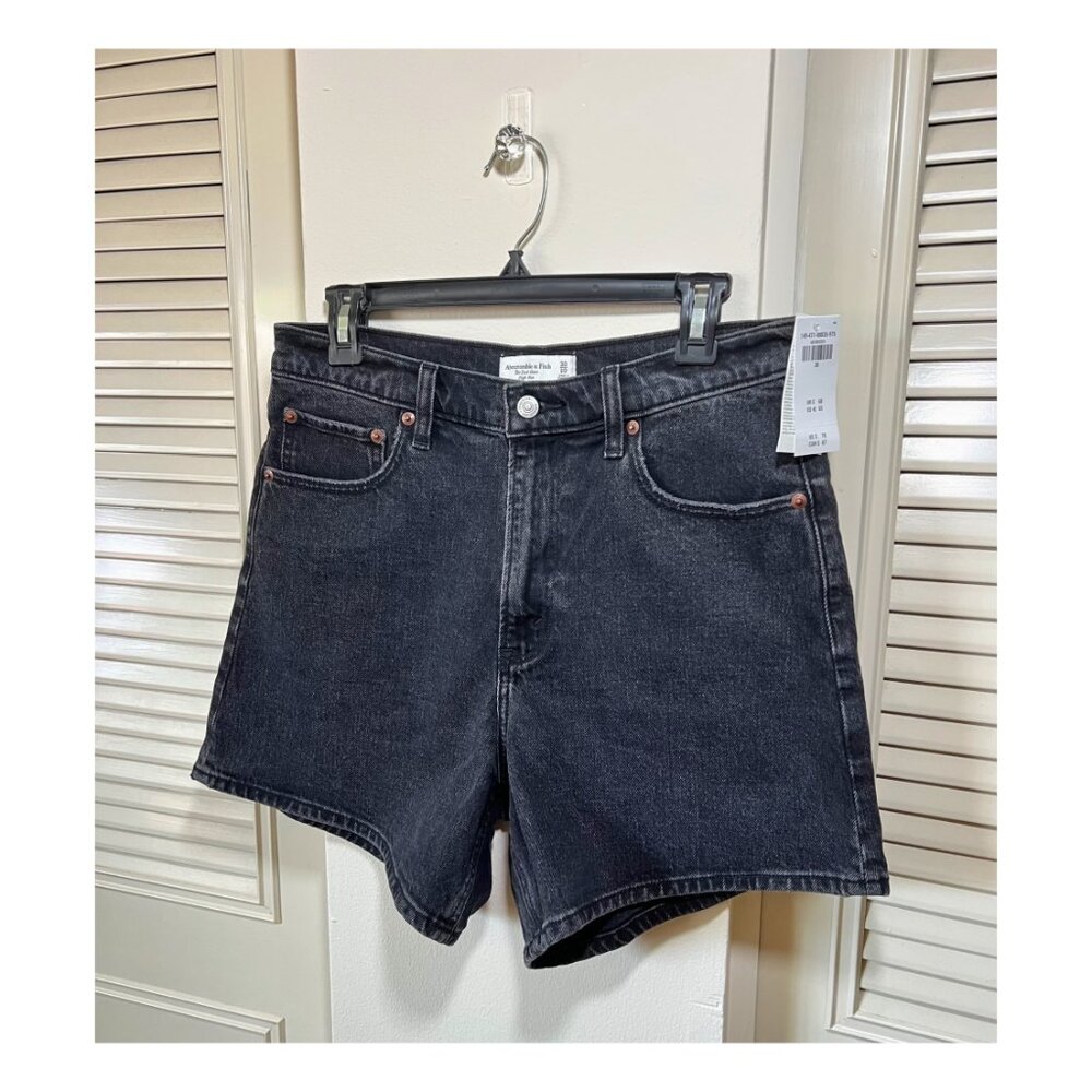 Abercrombie & Fitch High Rise Dad Short Black Women’s Size 10/30 | NWT